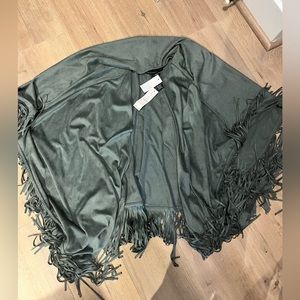 NWT - WHBM Fringe Shall